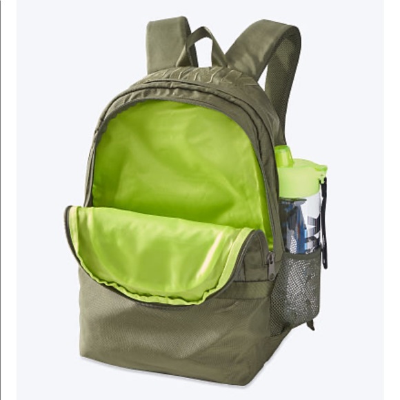 PINK VICTORIA’S SECRETS BACKBACK - Picture 3 of 5